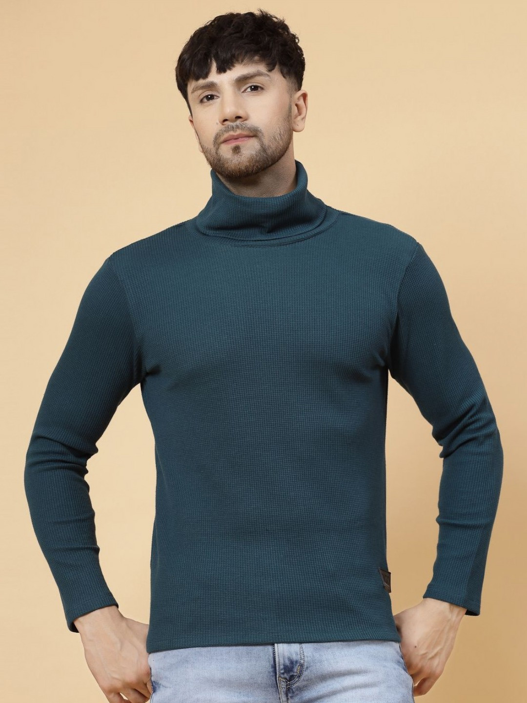Metronaut Men Solid Turtle Neck Cotton T-shirt