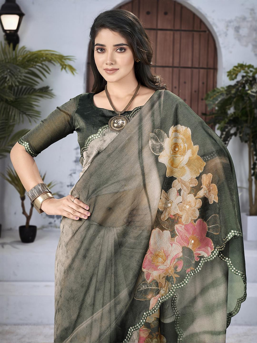 TASRIKA Women Grey Mirror Scalloped Tissue Organza Saree