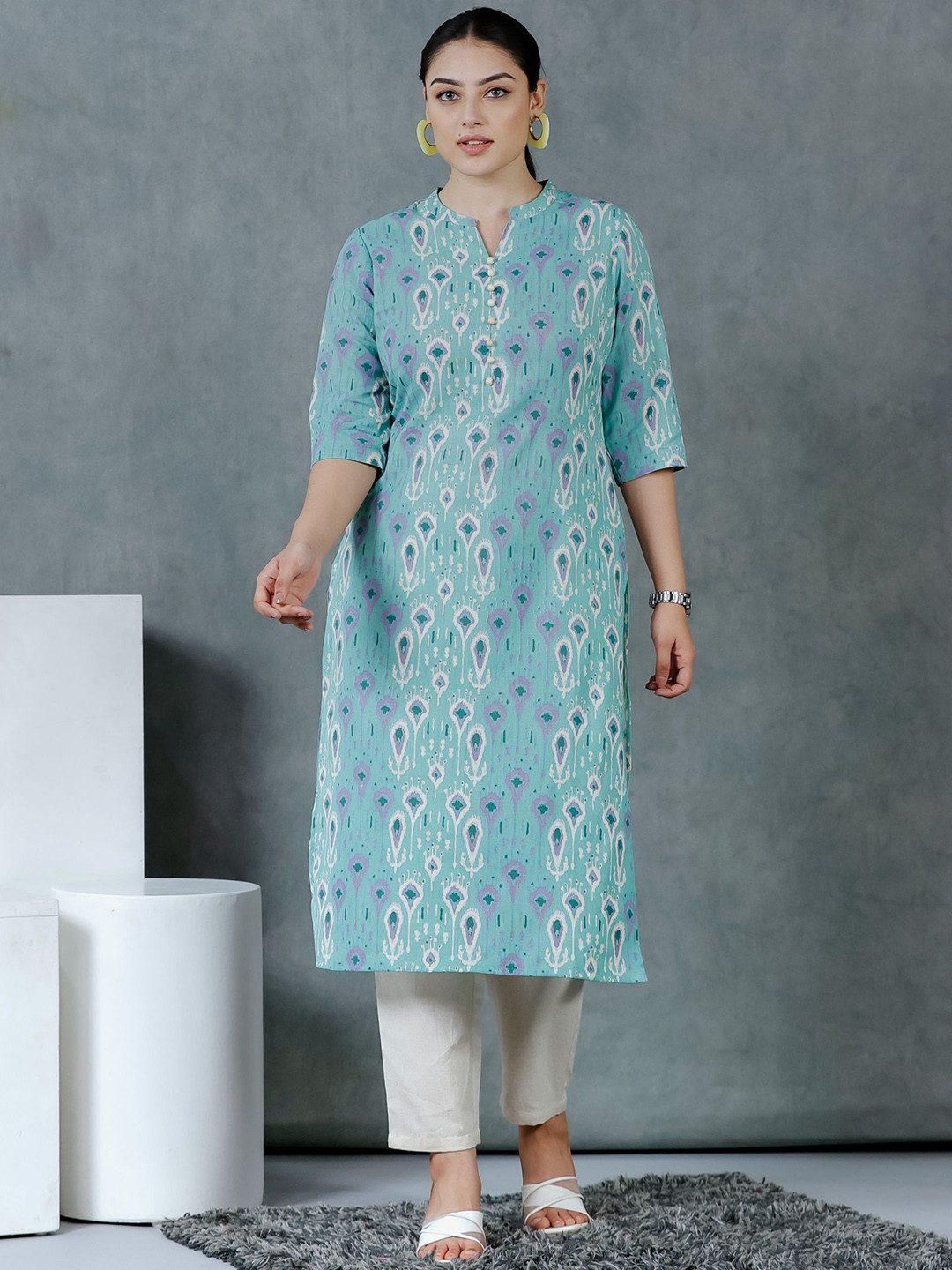 Aramya Women Ethnic Motifs Print Regular Kurta with Trousers