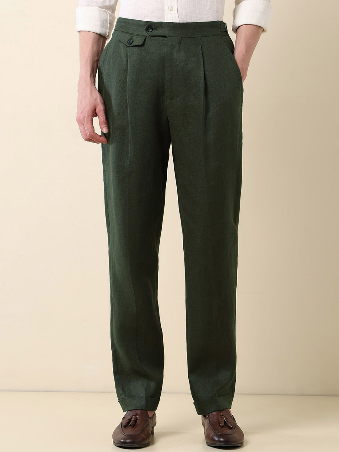 U.S. Polo Assn. Pacho Riley Men Faded Straight Fit Mid-Rise Pleated Regular Trousers