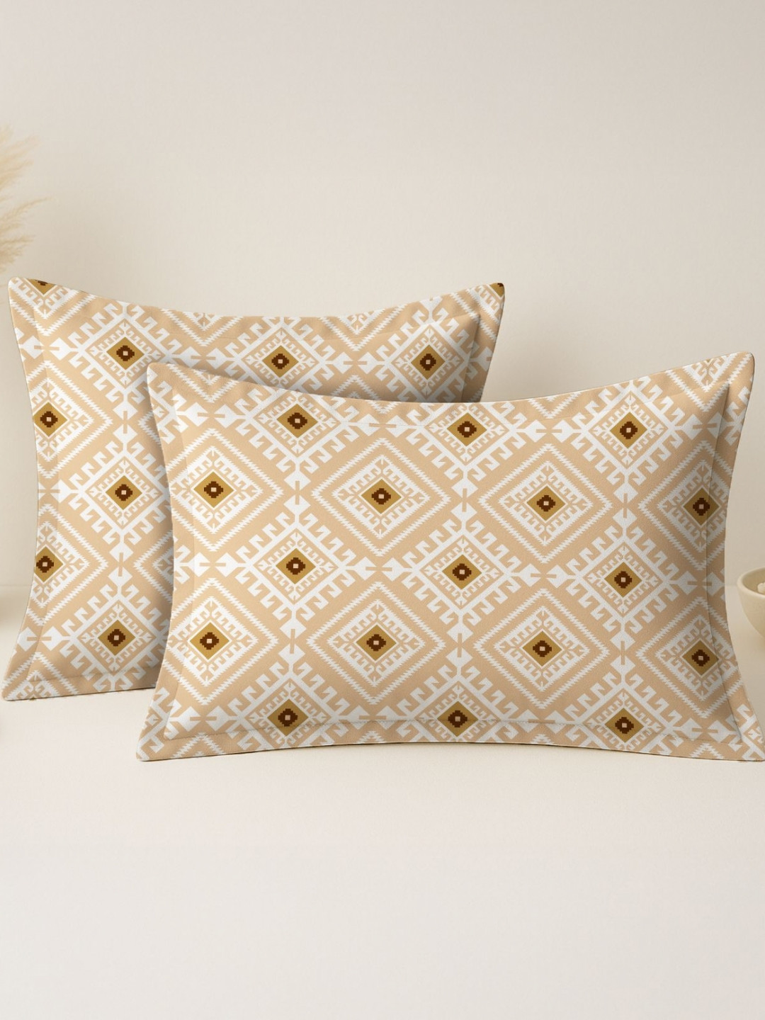 MAYFAIR HOMES LONDON Beige & White 2 Pcs Self Design Pure Cotton Rectangle Pillow Covers