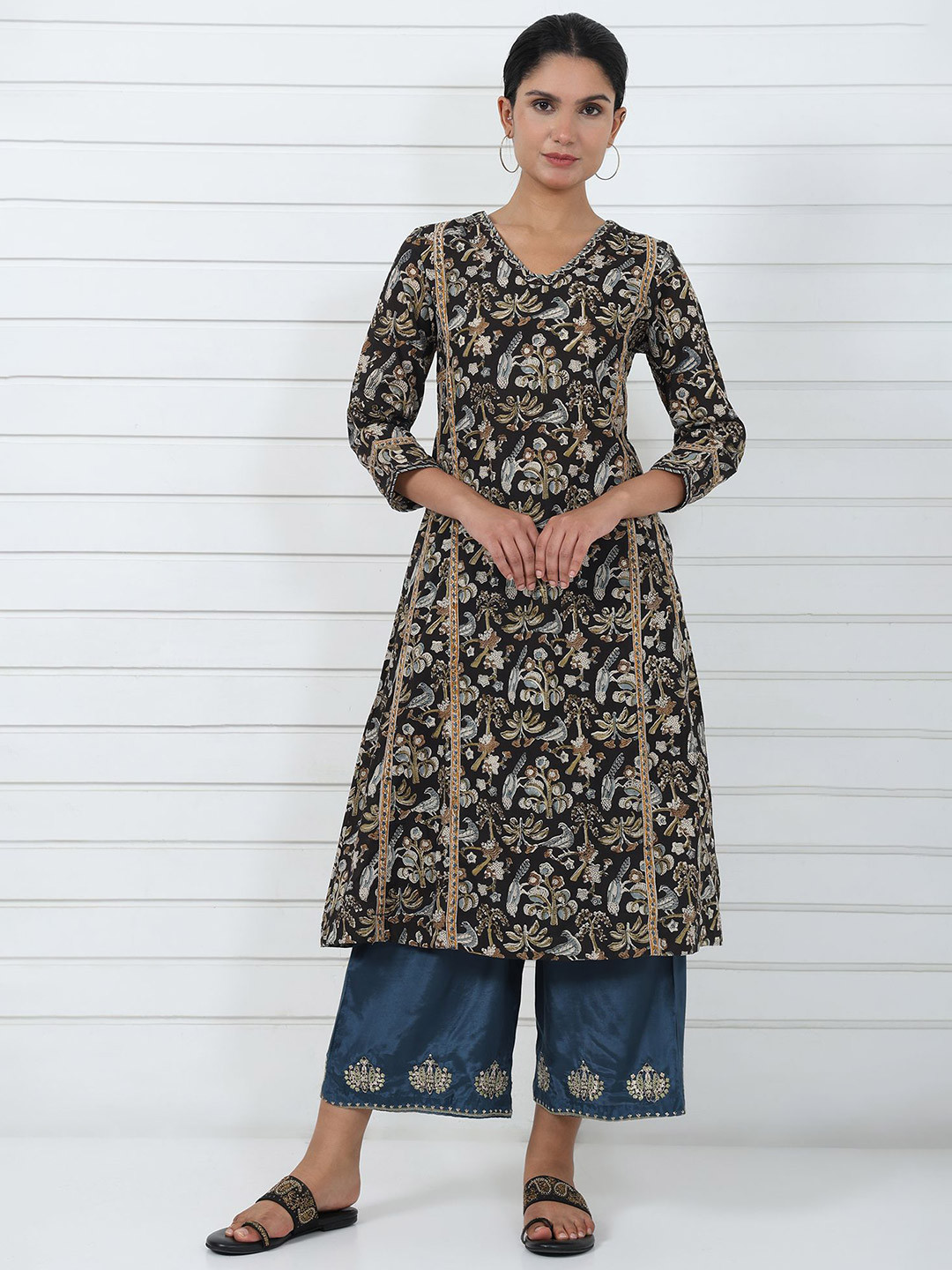 Folk Song Women Floral Printed Daily Cotton A-Line Kurta