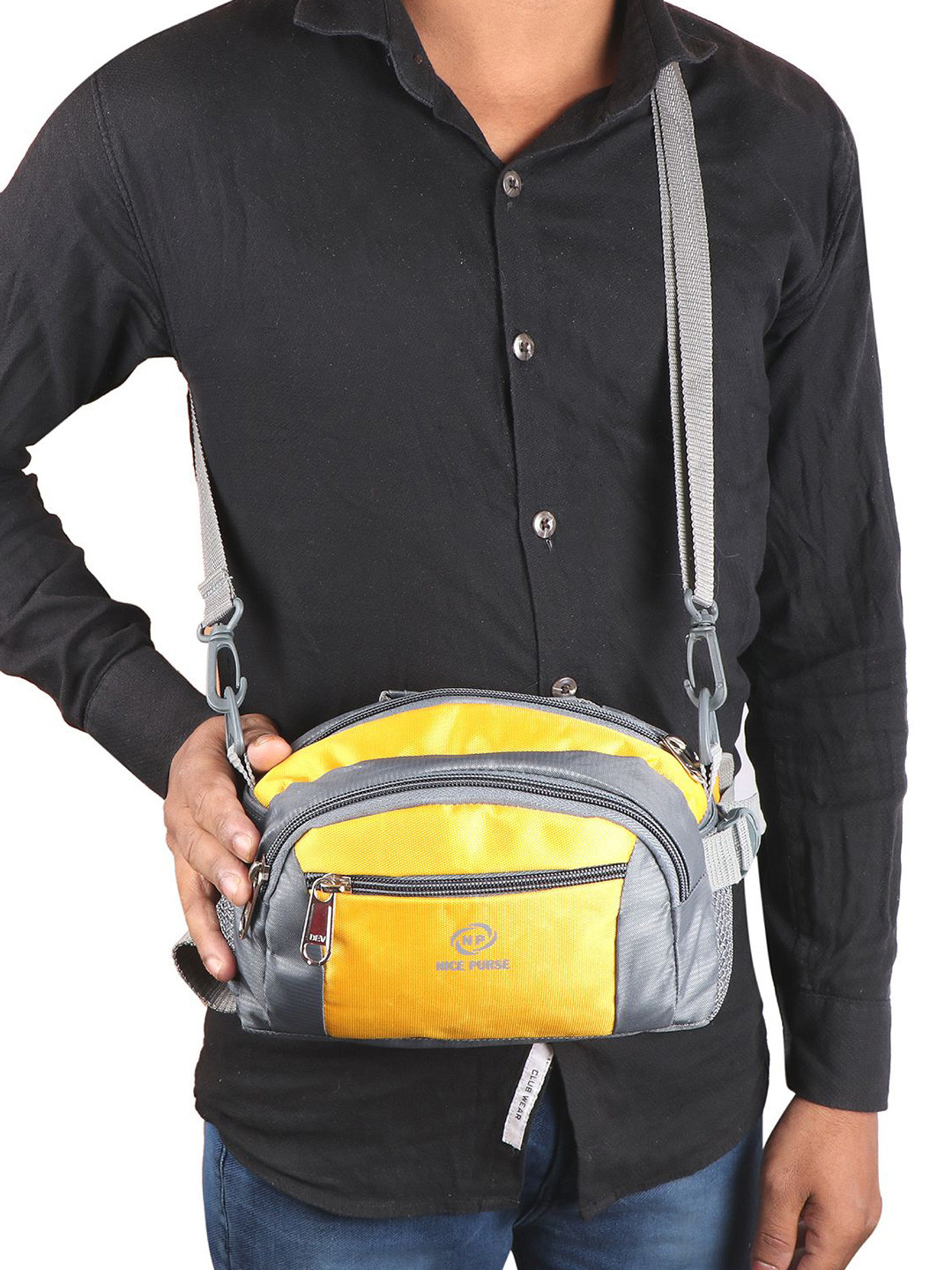 NICE PURSE Brand Logo Printed Soft Case Waist Pouch