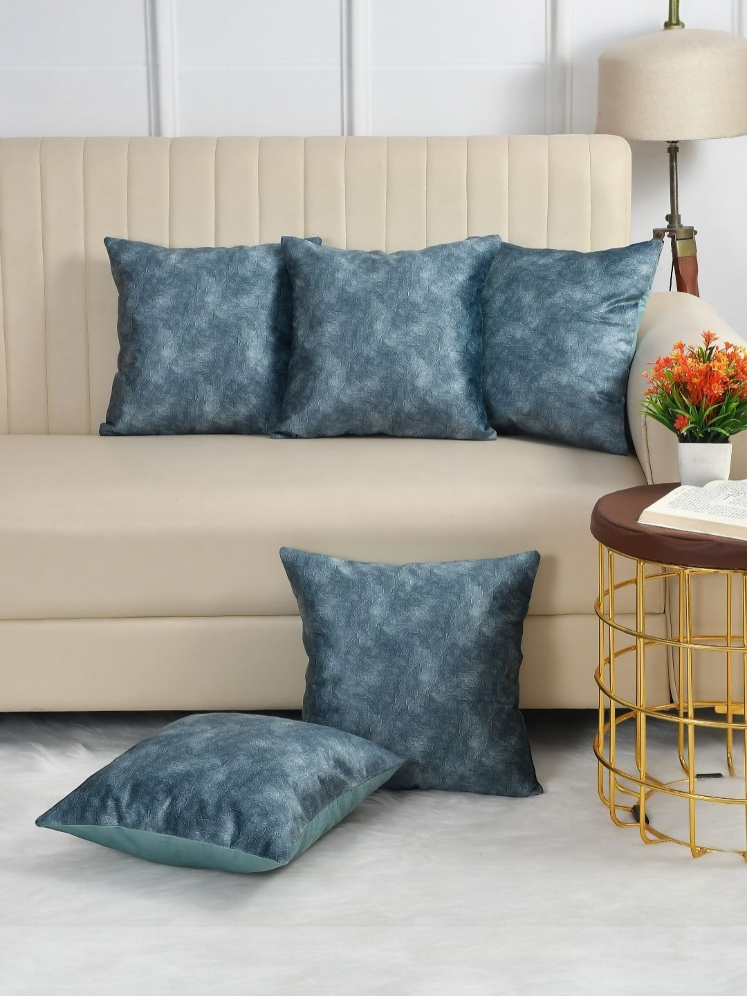 WISE HOME Blue & White 5 Pieces Abstract Square Cushion Covers