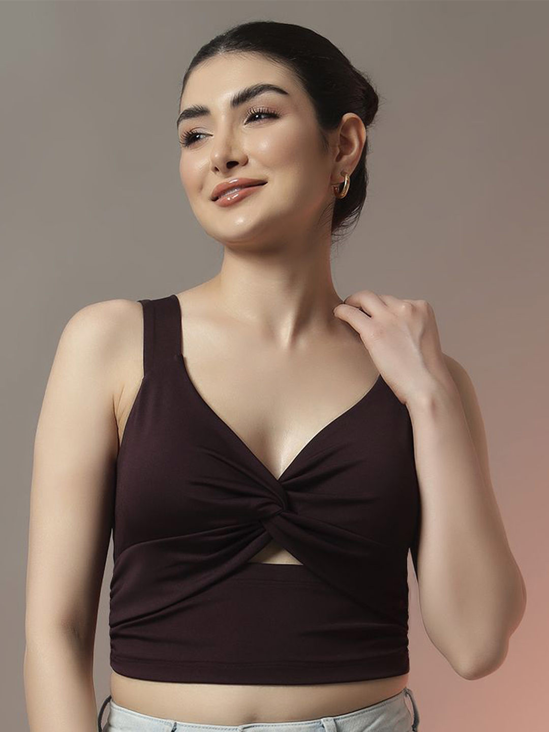 Trend Arrest Women Sweetheart Neck Knot Front Bralette Crop Top