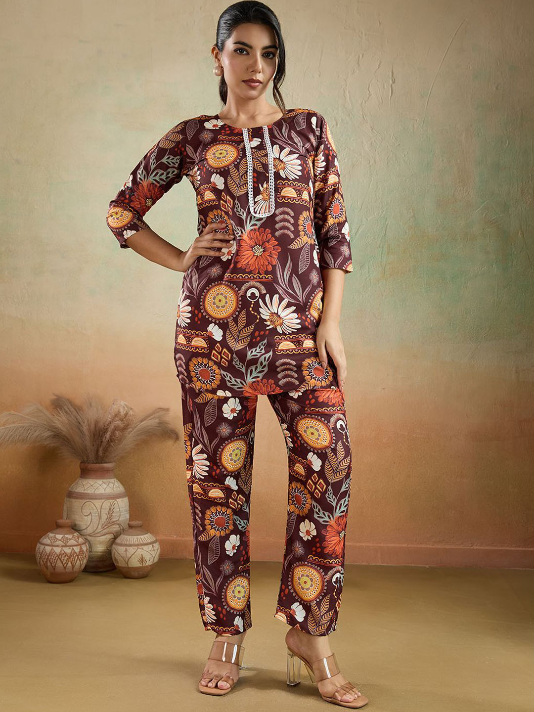 Women Basket Women Floral Printed Regular Pure Cotton Kurti with Trousers
