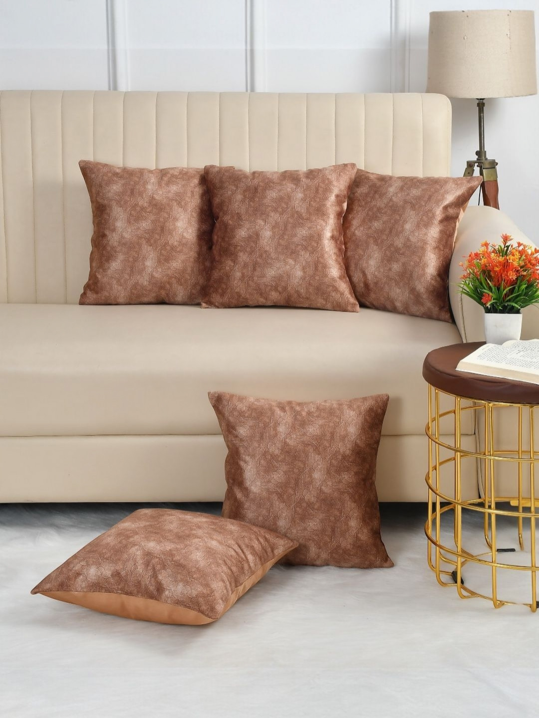 WISE HOME Gold-Toned & White 5 Pieces Abstract Square Cushion Covers