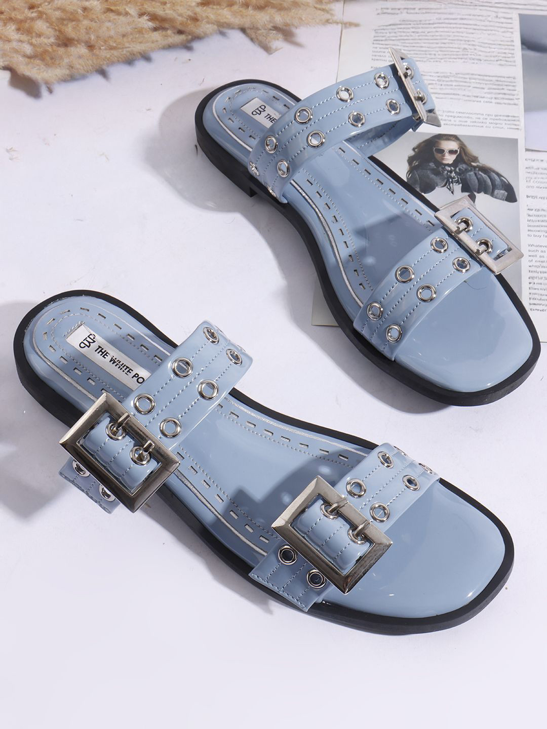 THE WHITE POLE Women Woven Design Fashionable Trending Open Toe Flats with Buckles