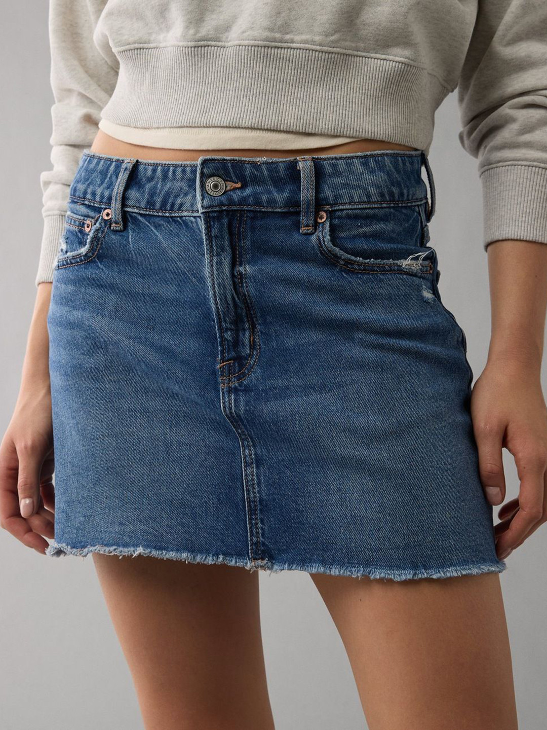 AMERICAN EAGLE OUTFITTERS Stretch High-Waisted Denim Straight Mini Skirt