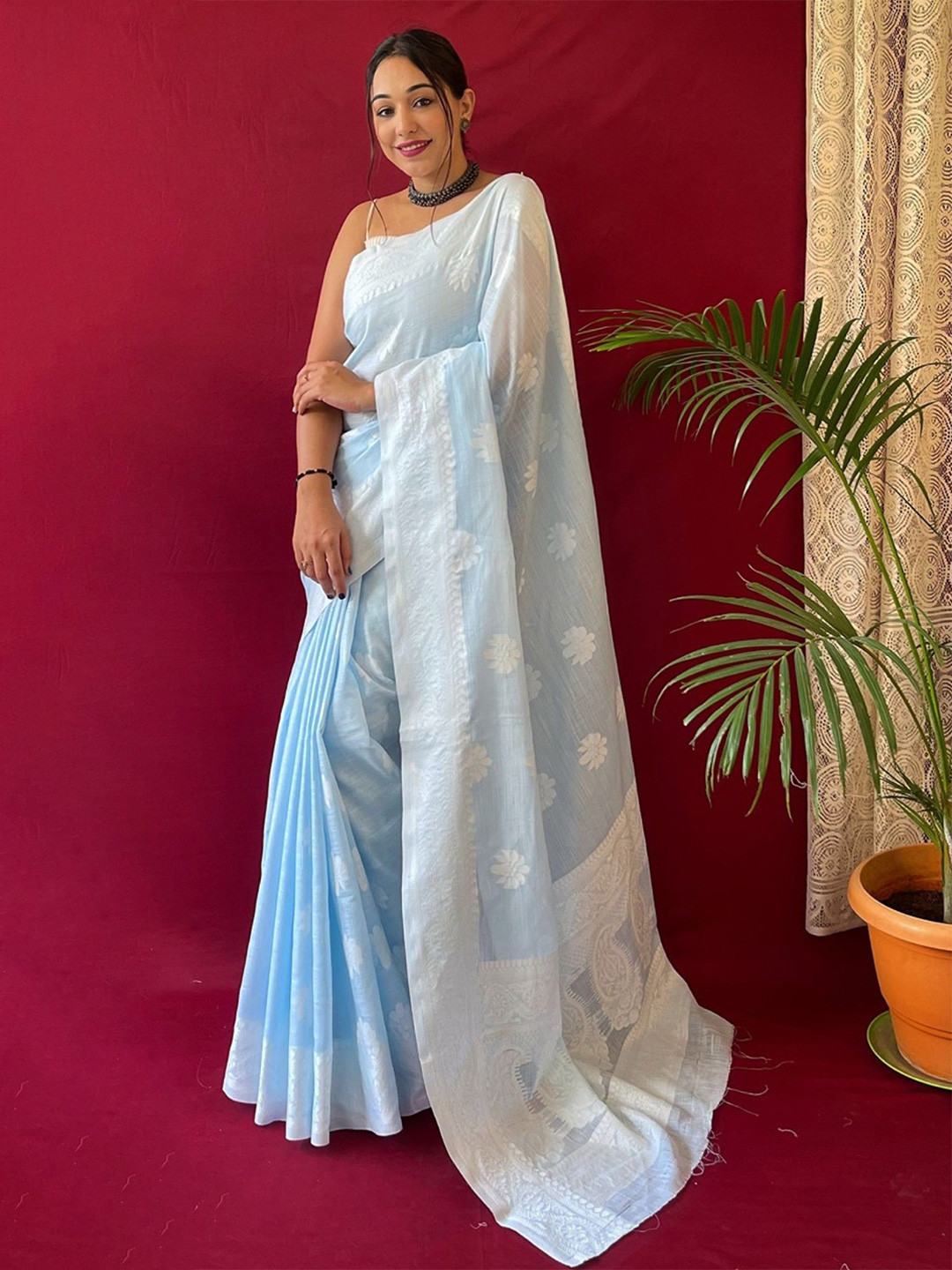 all about you Floral Woven Pure Linen Kanjeevaram Saree