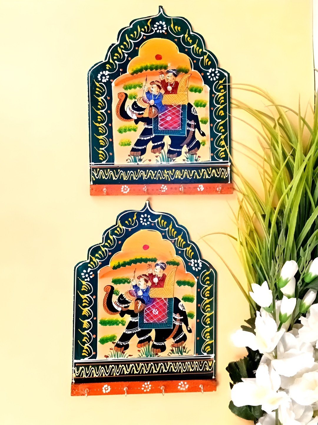 apka mart 2-Pcs Green & Yellow Printed 4-Hooks KeyHolder