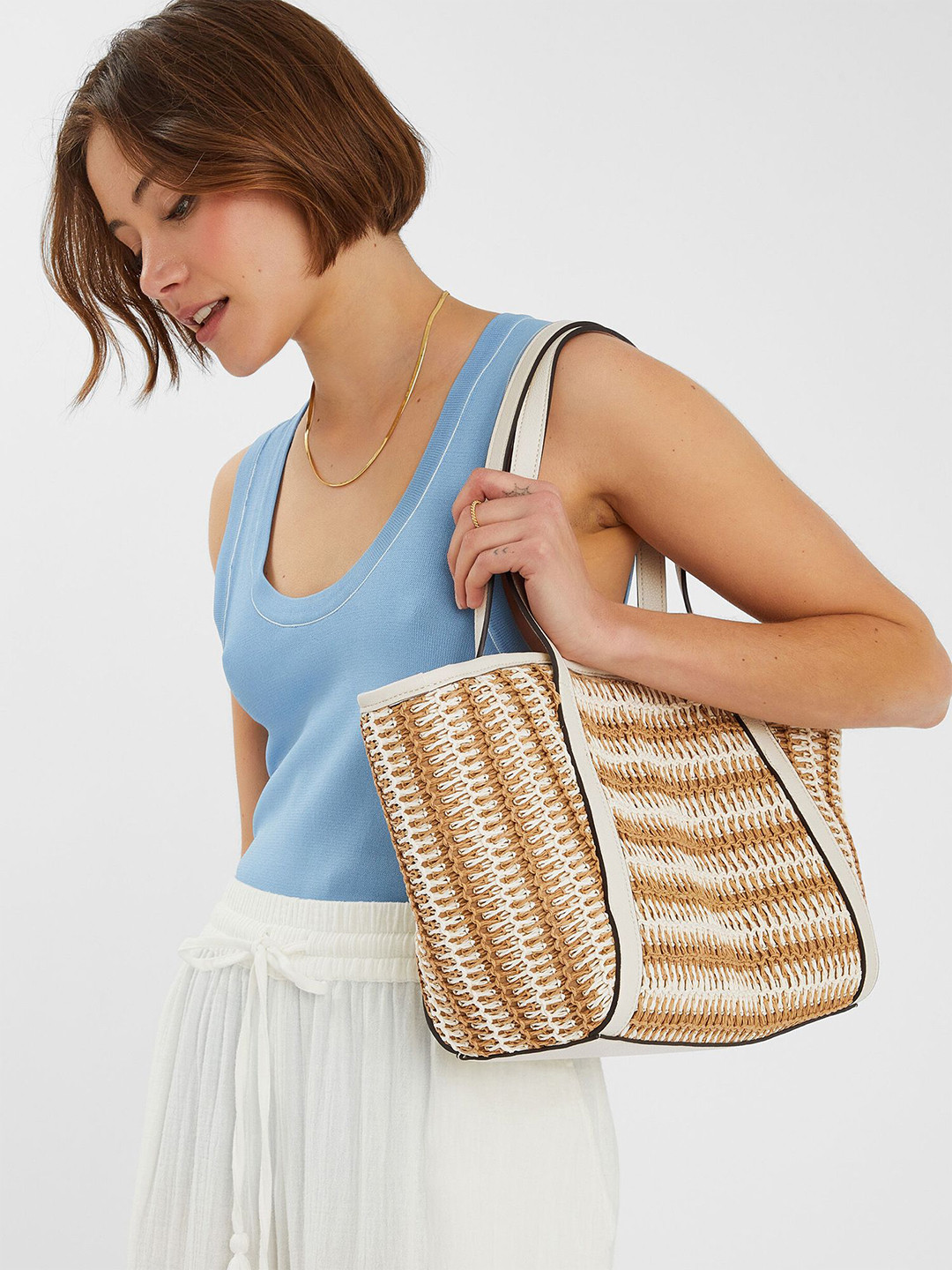 Accessorize London Women's Mixed Weave Shoulder Bag