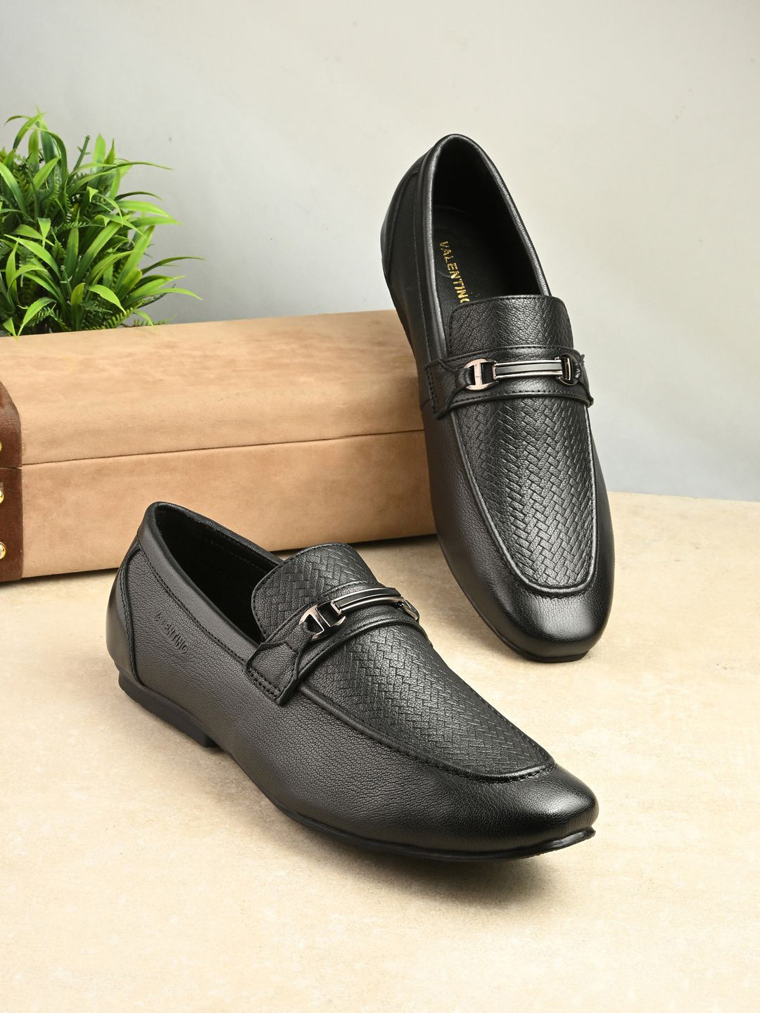 Valentino Metro Men Leather Formal Loafers