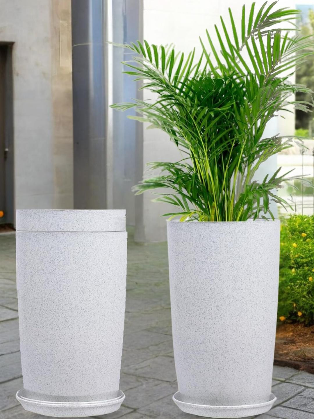 Go hooked 18 Inch Tower Pots with Saucer Tray Planter