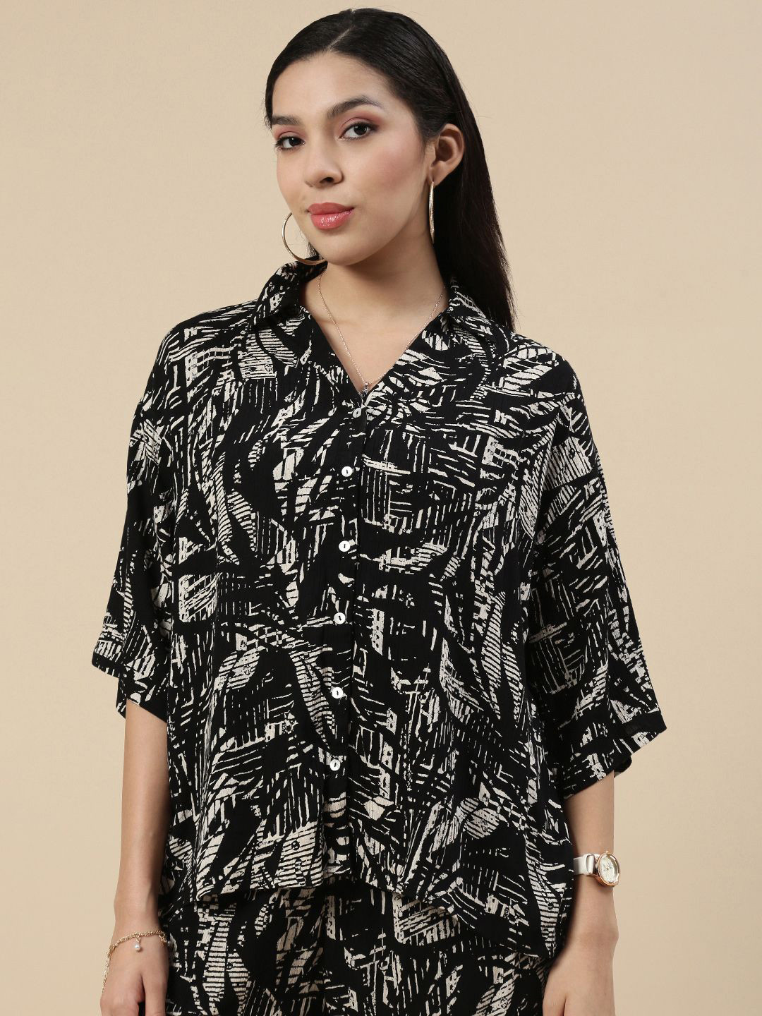 De Moza Abstract Printed Shirt Style Top