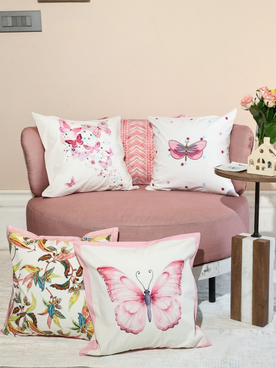Crown of Poppies White 5 Pieces Cotton Square Cushion Covers