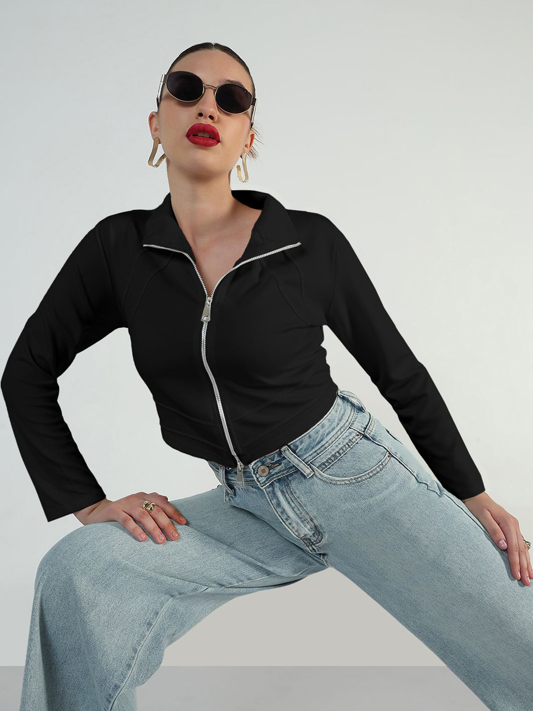 SHOWOFF Women Shirt Collar High-Low Crop Top