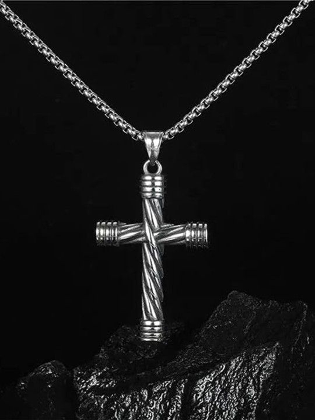 P. R. PRINTS Silver-Plated Stainless Steel Jesus Christ Cross Pendant With Chain