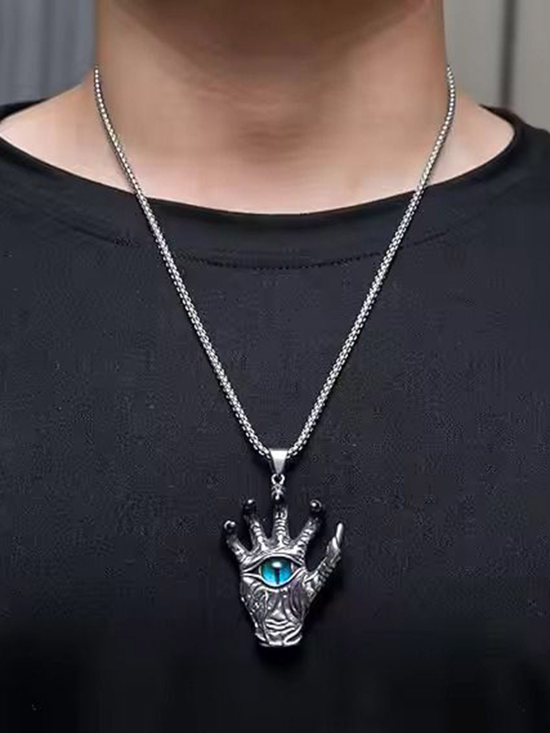 P. R. PRINTS Silver-Plated Stainless Steel Skull Hand Pendant With Chain