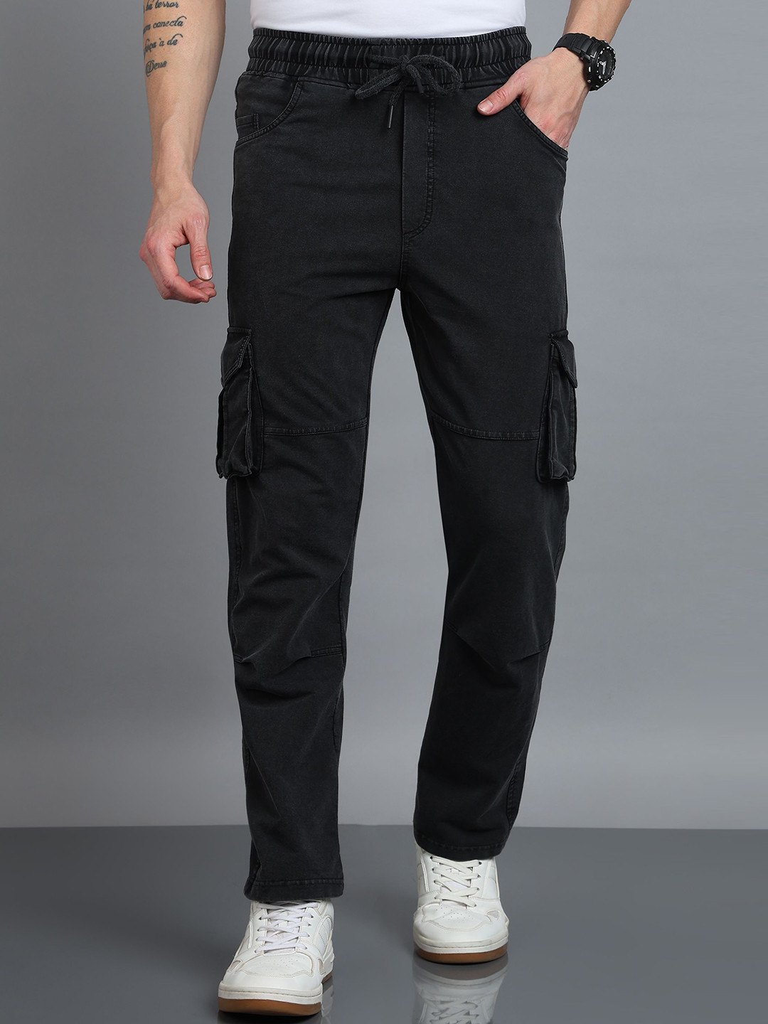 ELLIPSE Men Solid Relaxed Loose Fit Cargos Trousers