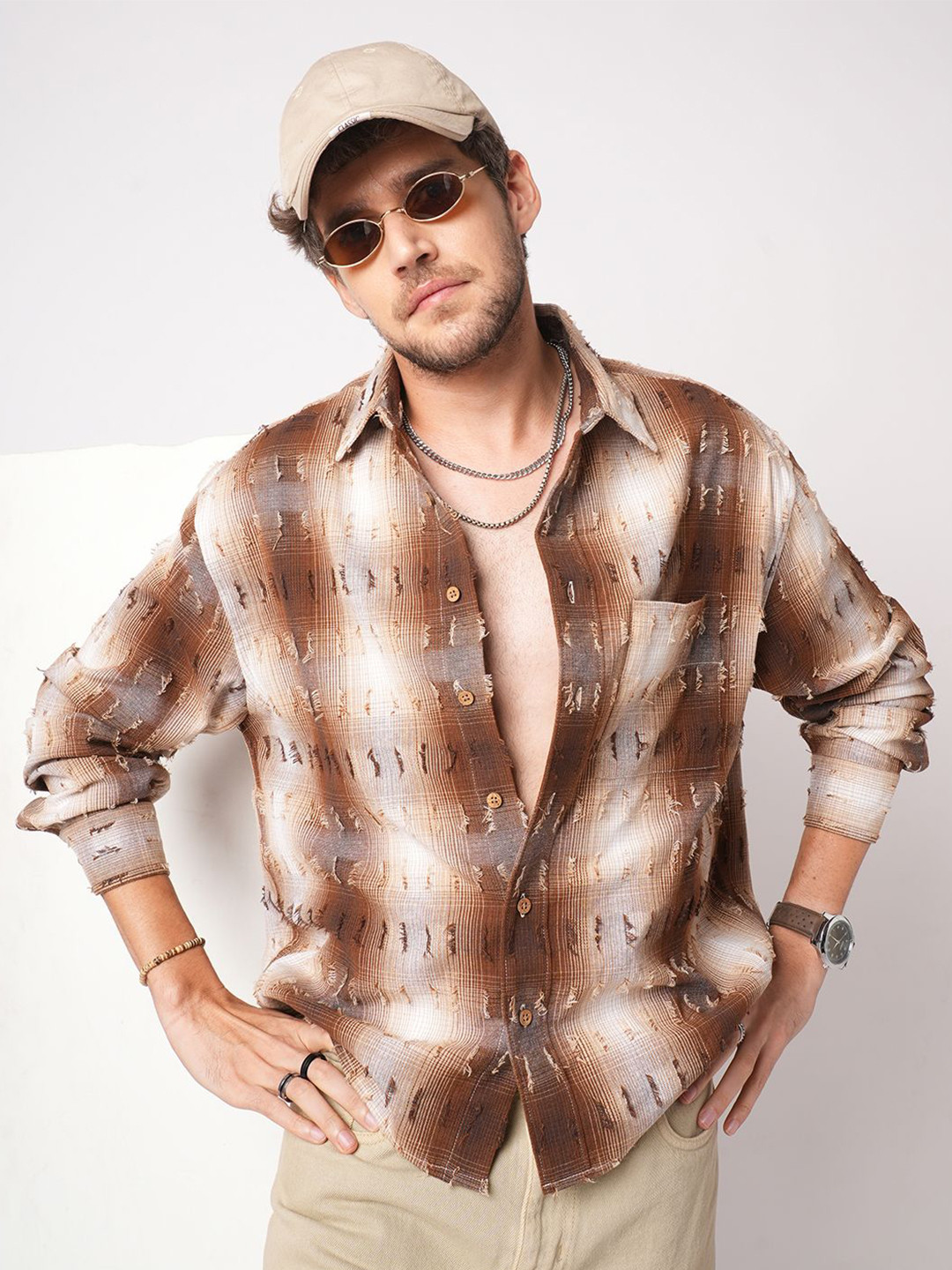 VASTRADO Classic Plaid Checked Cutaway Collar Boxy Fit Cotton Casual Shirt