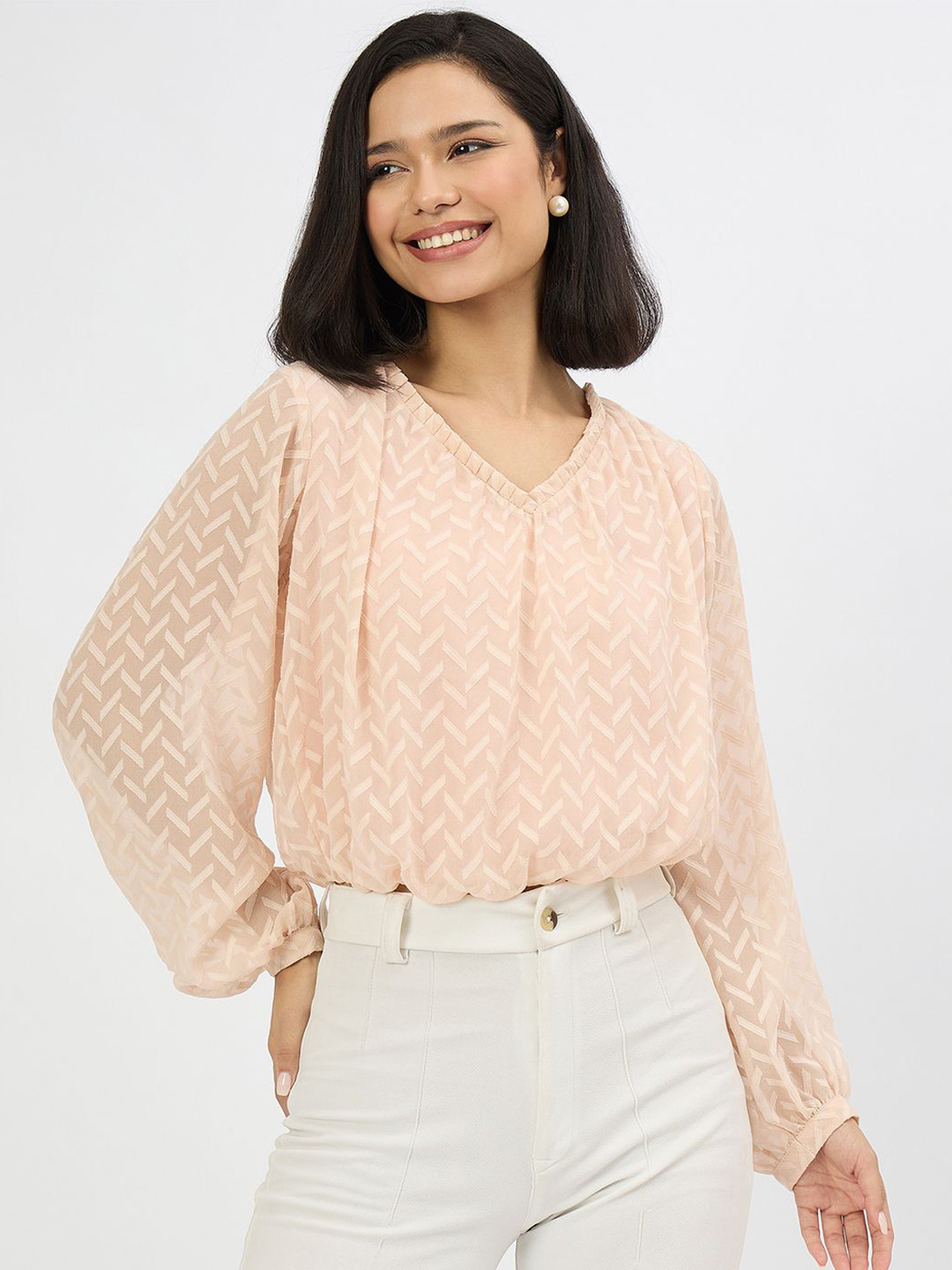 STYLE BLUSH Women V-Neck Puff Sleeve Georgette Balloon Top