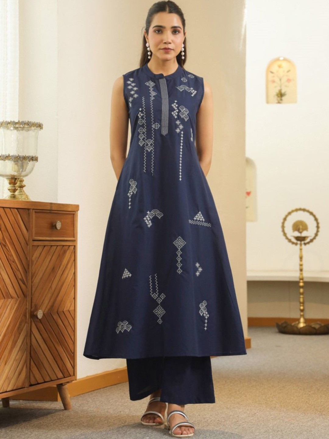 AUTUMN LANE Women Sagarika Flax Embroidery Cotton Kurta Pant set