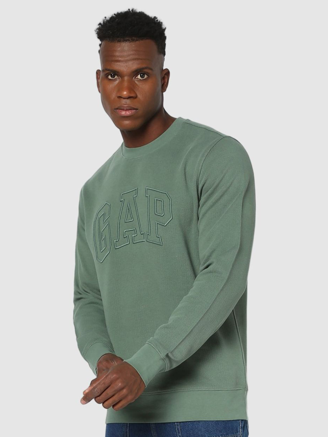 GAP Men Logo Embroidered Sweatshirt