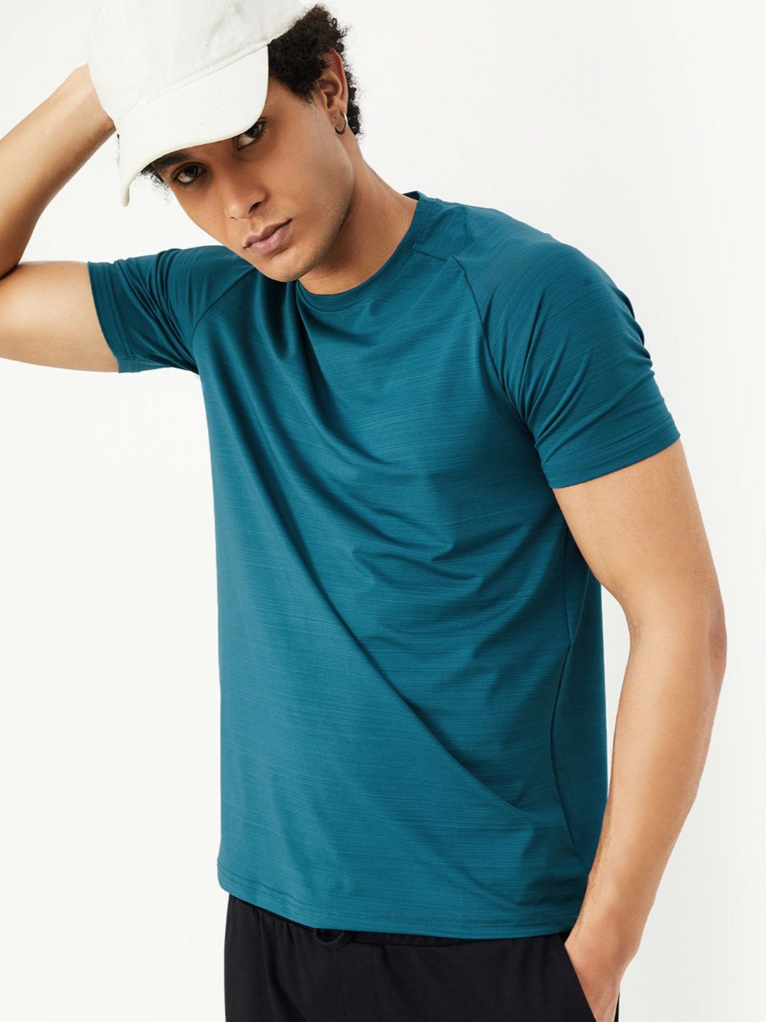 max Striped Printed Raglan Sleeves Multi or Variegate Stripes T-Shirt