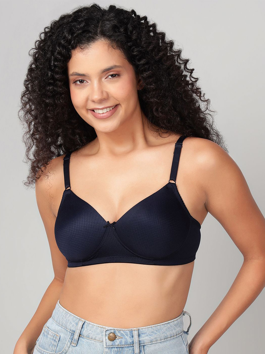 Clovia Bra Full Coverage Lightly Padded Full Cup Wire Free T-shirt Bra