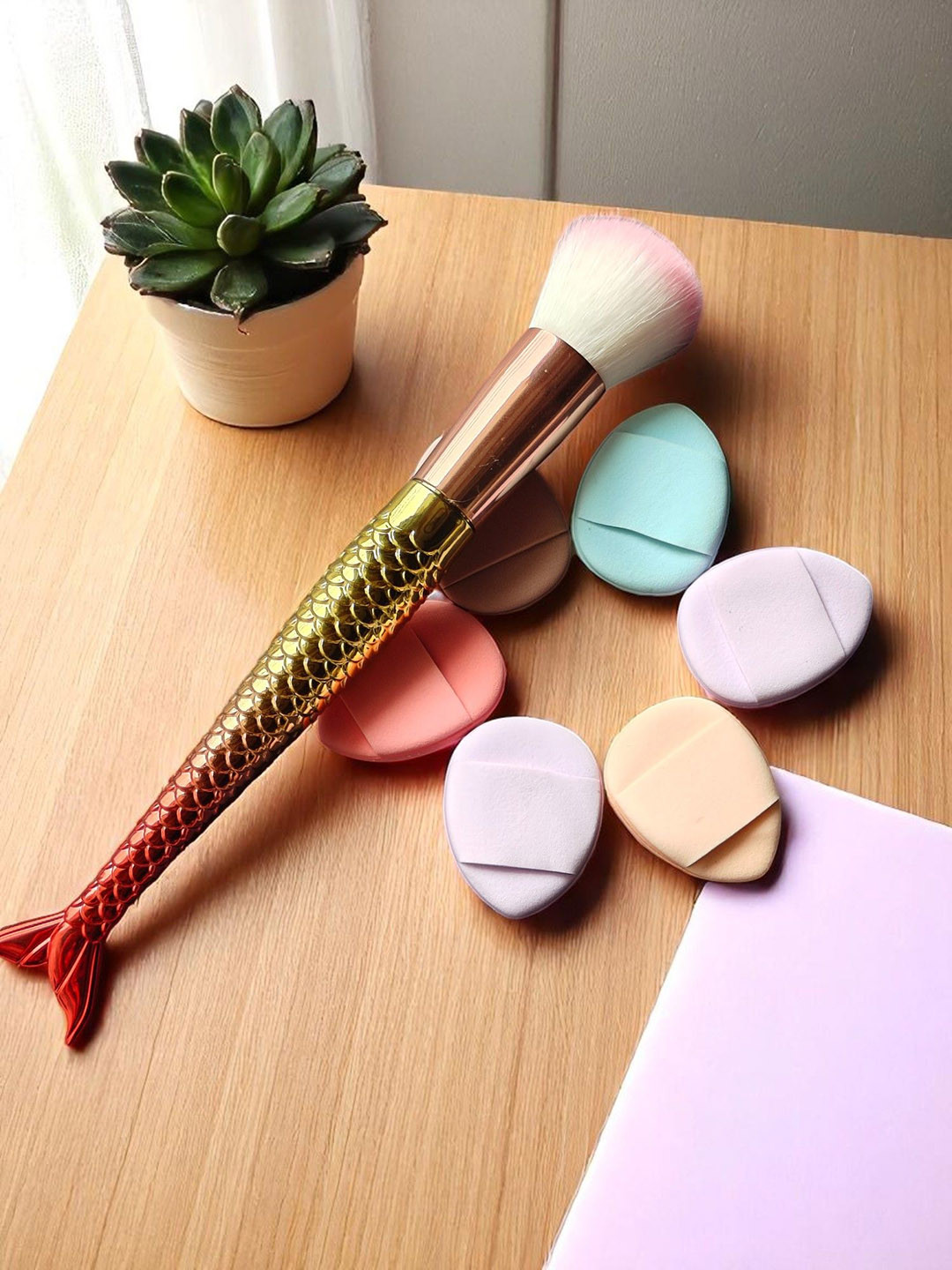 CHRONEX Set Of 7 Finger Mini Eye Puff With Face Brush