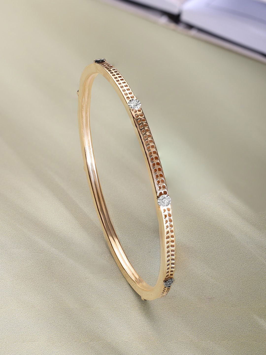 Mia by Tanishq Wmen 14KT Yellow & White Gold and Natural Diamond Bangle -6.693g