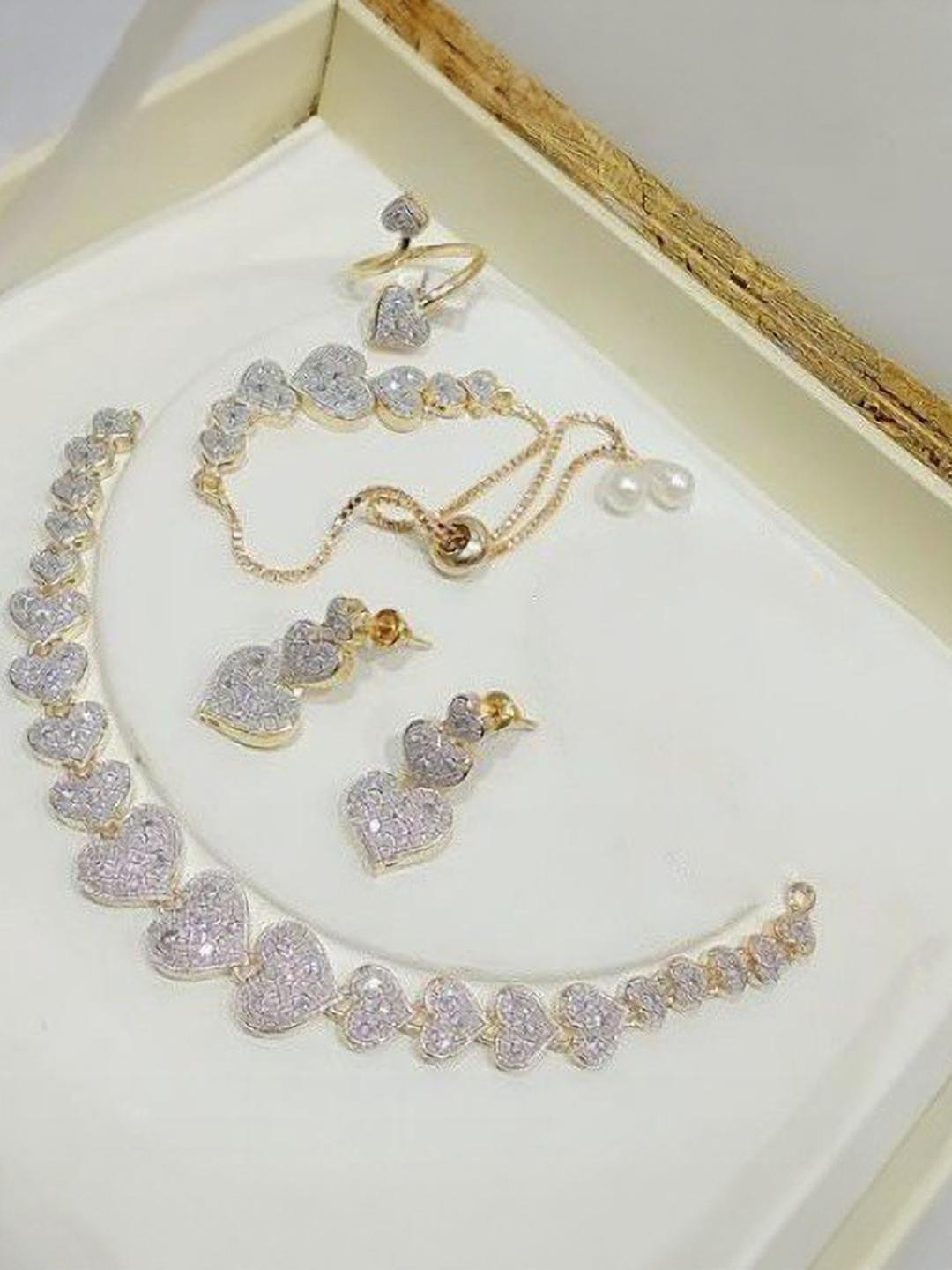 Navya COLLECTION Alloy Gold-plated Gold, Silver Jewellery Set (Pack of 1)