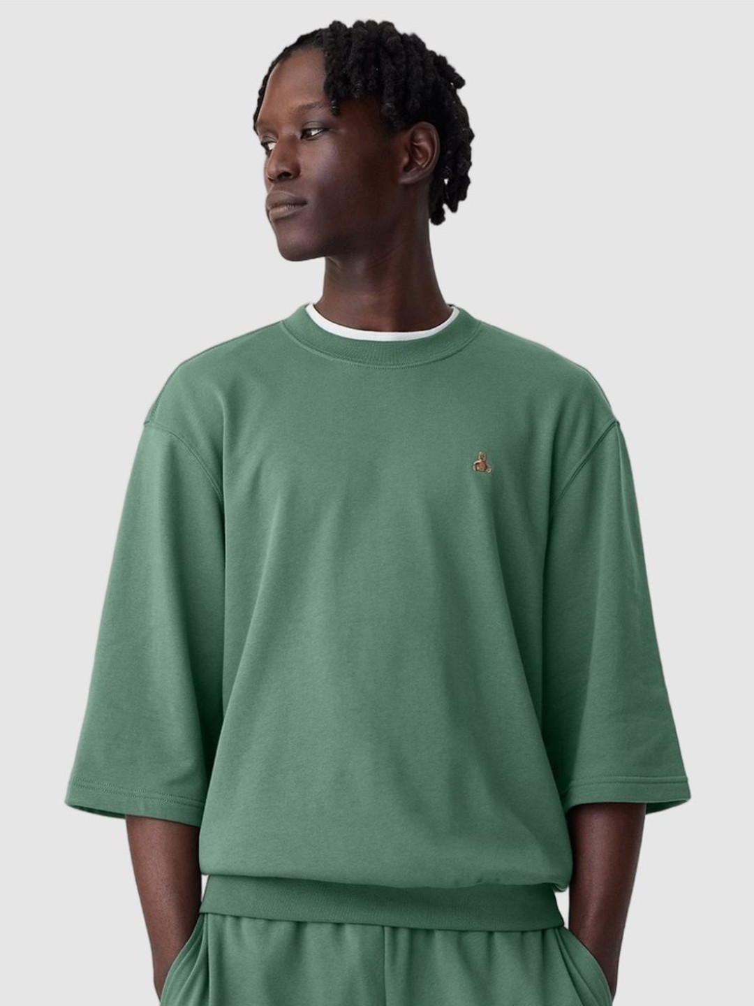 GAP Men Brannan Bear-Detailed Crew-Neck Sweatshirt