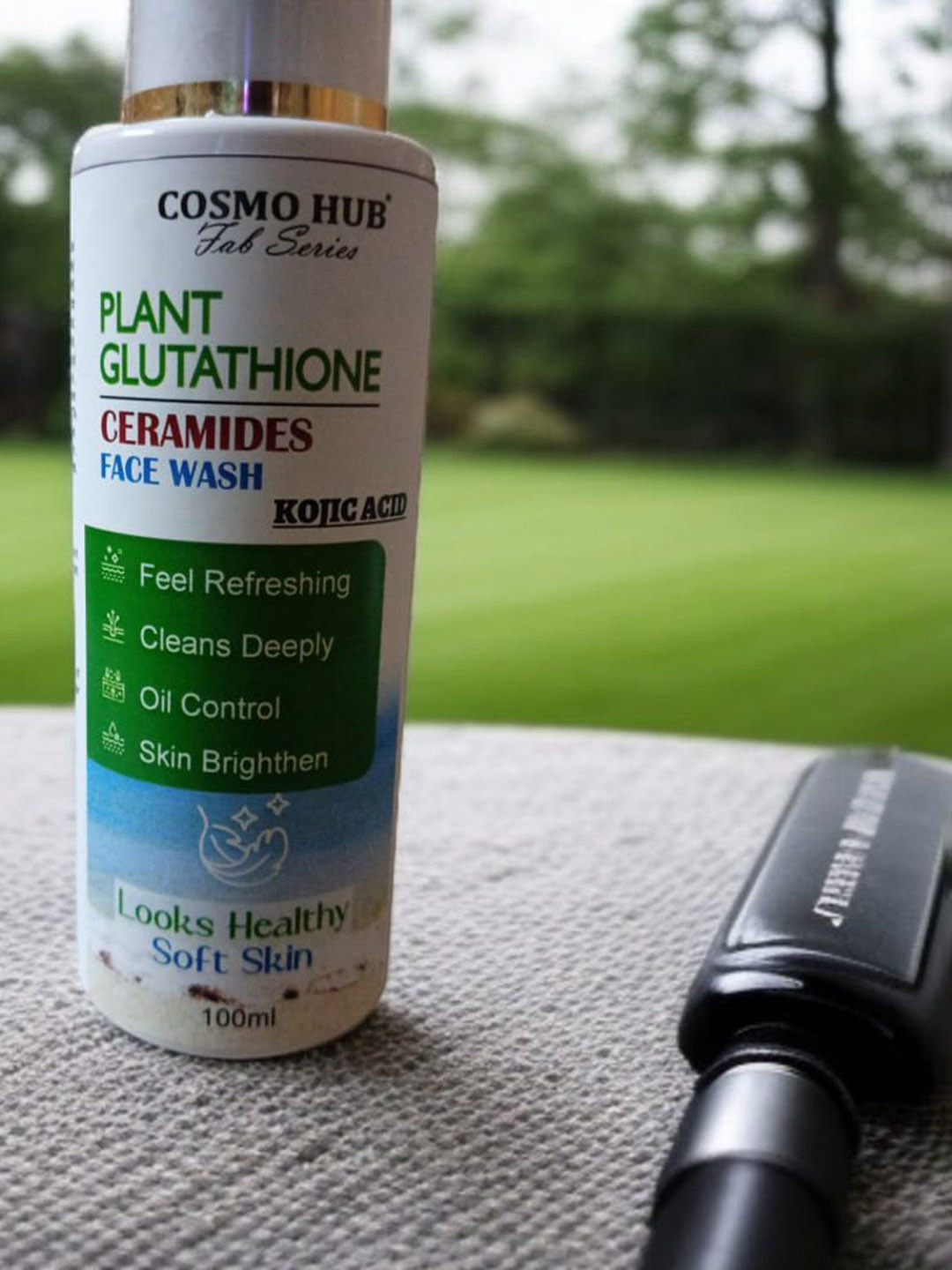 COSMO HUB Plant Glutathione Face Wash - 100 ml