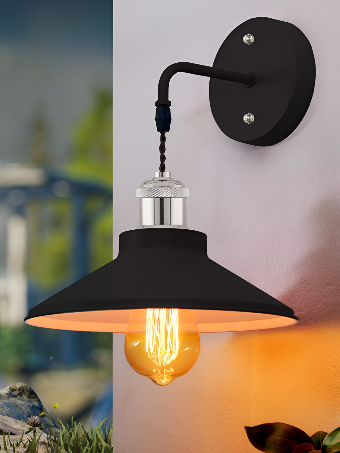 Homesake Black And White Abstract Shaped Wall Lamp With Bulb