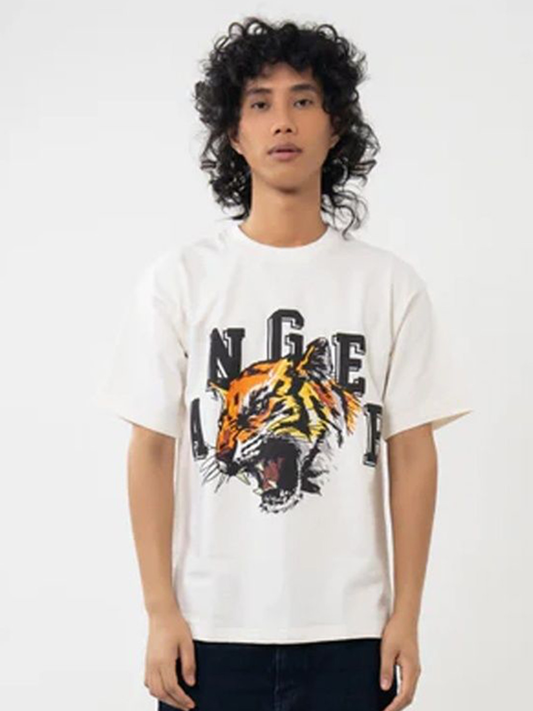 Peach Men Graphic Printed Bio Finish Oversized T-shirt