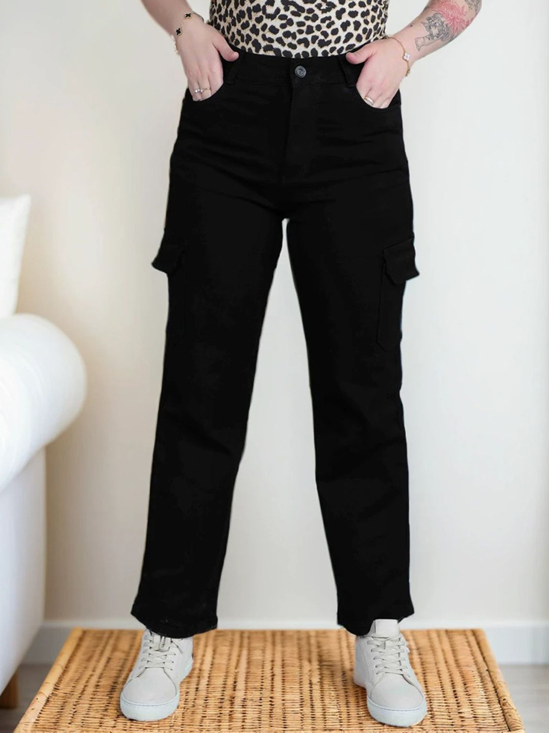 DressBerry Women Pixie Straight Fit High-Rise Stretchable Jeans