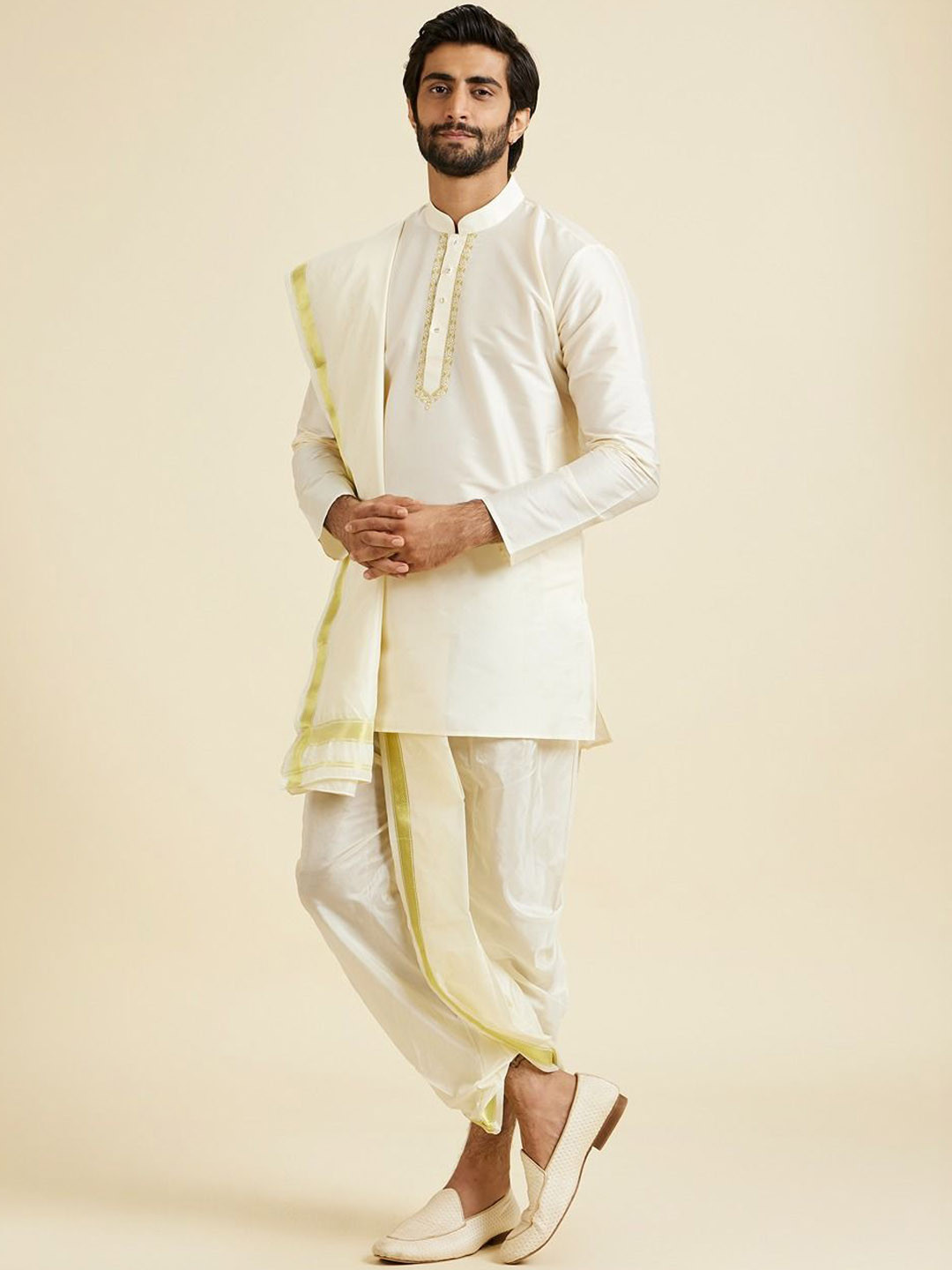 Manyavar Men Solid Straight Regular Kurta Dhoti Pants With Dupatta