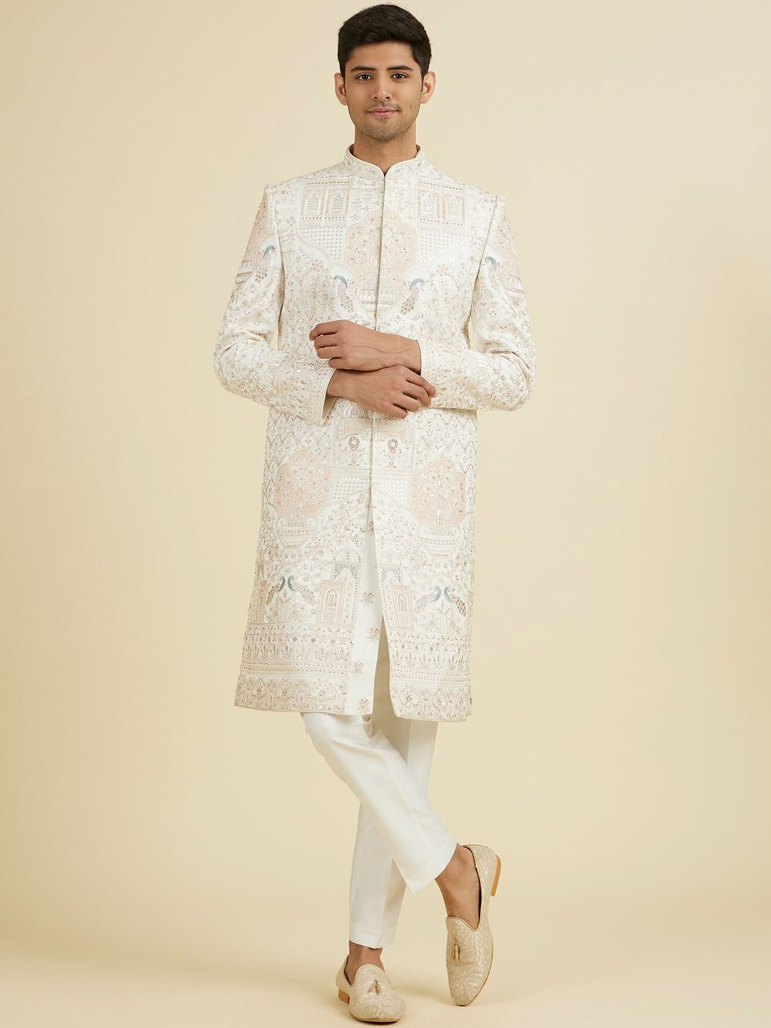 Manyavar Men Embroidered Exquisite Sherwani Set With Dupatta