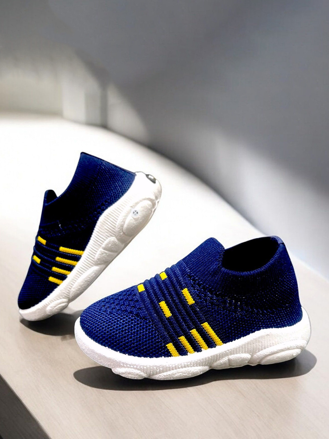 Binos Kids Woven Design Sneakers