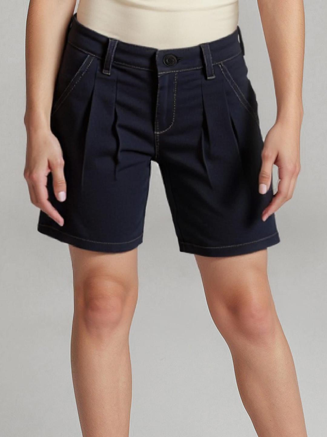 ARIAS By LARA DUTTA Girls Regular Fit Mid-Rise Pleats Denim Shorts