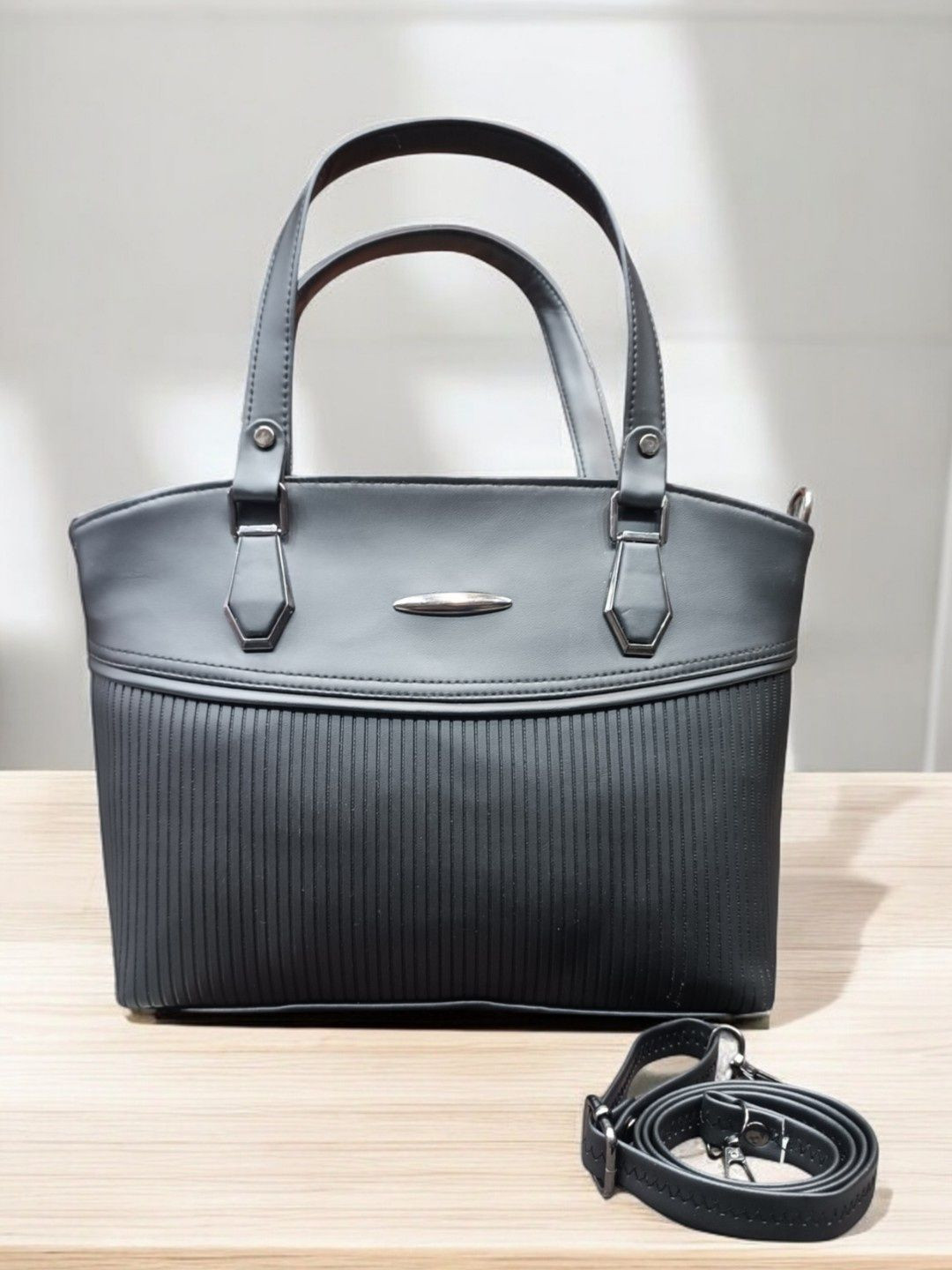 marcG PU Shopper Handheld Bag with Cut Work