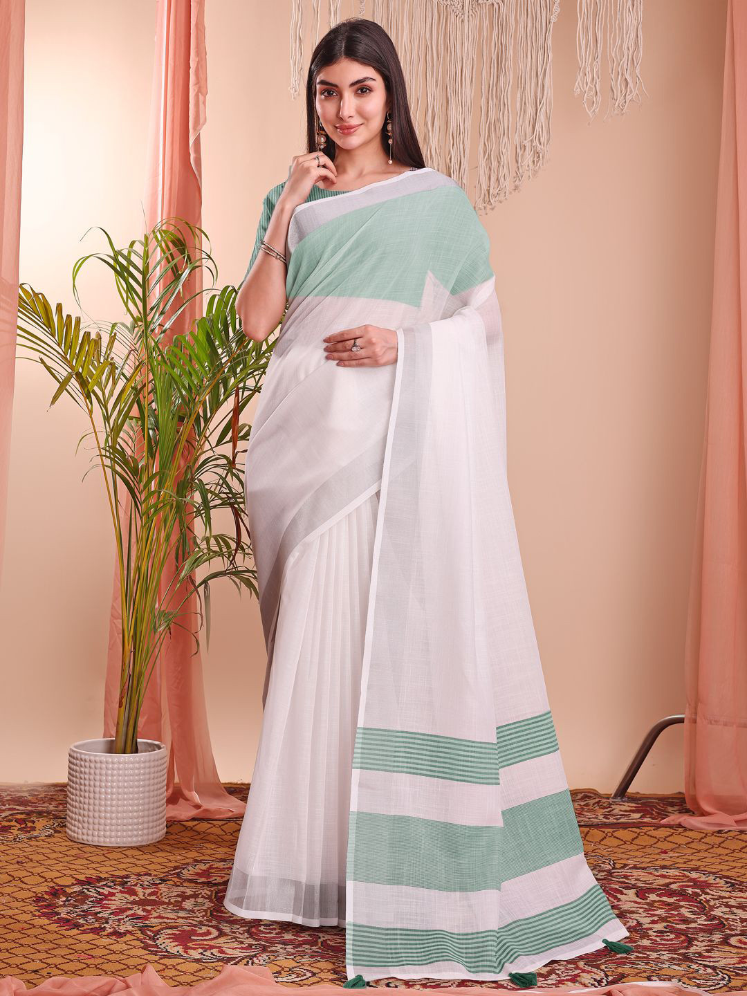 DIVASTRI Women's Soft Linen Cotton Solid Saree
