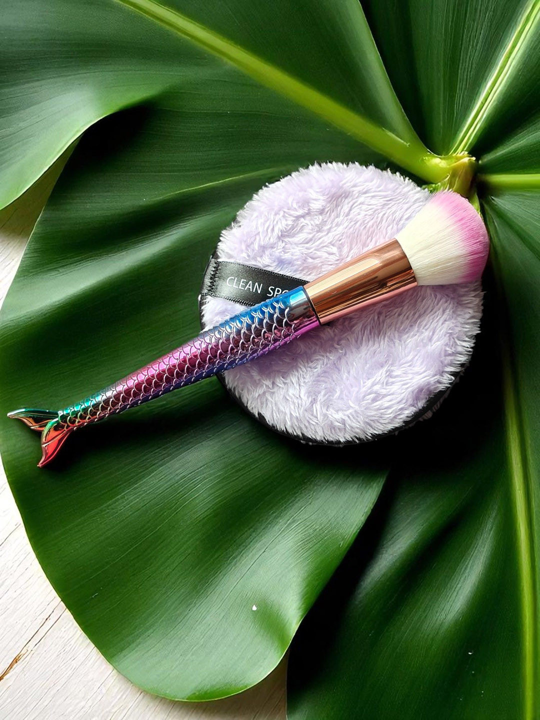 CHRONEX Set Of 2 2-In-1 Professional Makeup Brush With Makeup Remover Pad