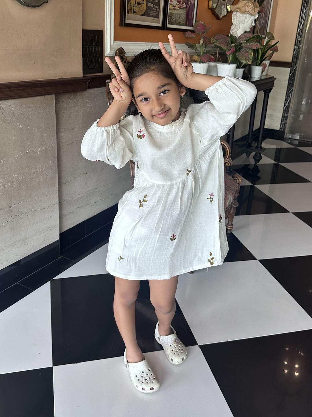Koala Kidz Girls Floral Embroidered Gathered or Pleated Puff Sleeve A-Line Mini Dress