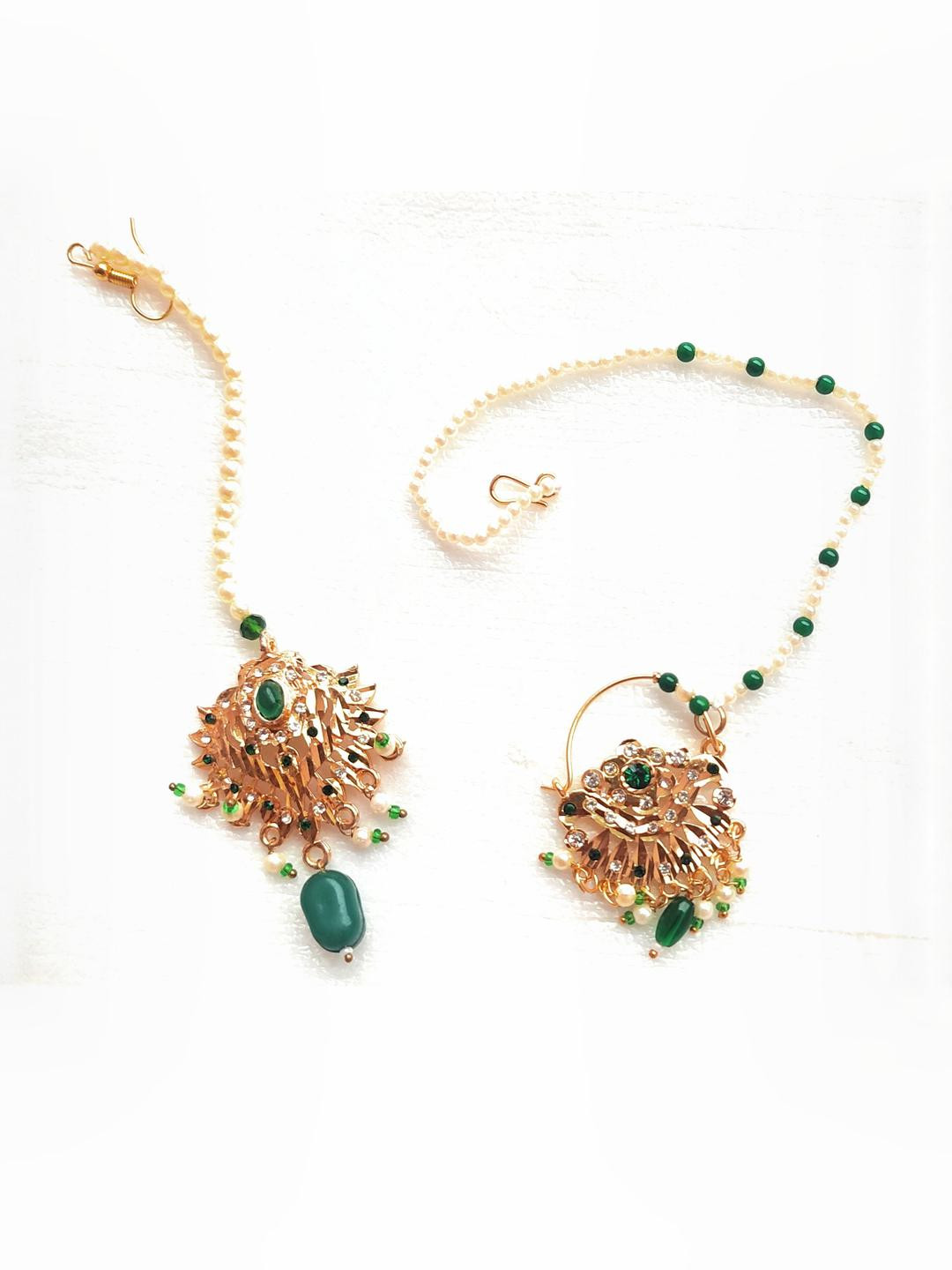 Women maangtikka & nath (nose ring)