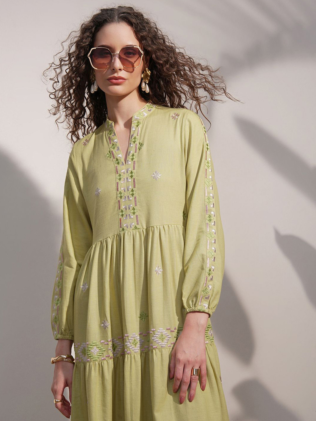 Vara By Vishudh Women Embroidered Puff Sleeve Fit and Flare Midi Dress