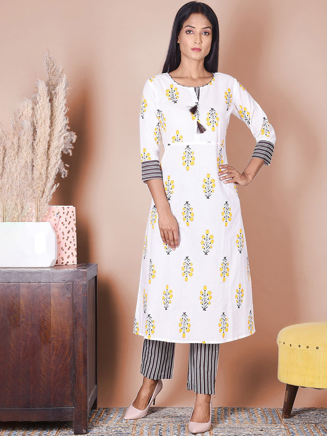 Indiwest Floral Printed Round Neck Pure Cotton Kurta With Trousers