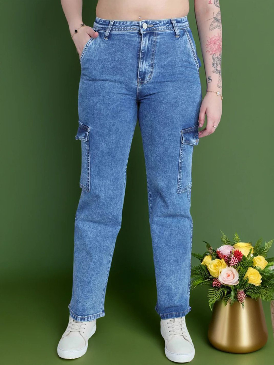 DressBerry Women Pixie Straight Fit High-Rise Light Fade Stretchable Jeans